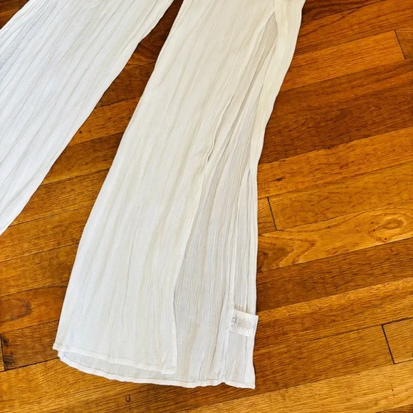 Salty Lemon White Coverup Bottoms. - Picture 3 of 5